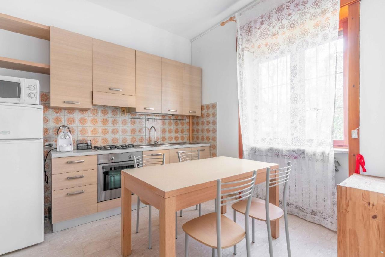 Soggiorno Incantevole In Zona Navigli Milão Exterior foto